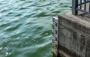 В Волынцевском водохранилище нормы предельно допустимой концентрации в воде нефтепродуктов превышены в шесть раз