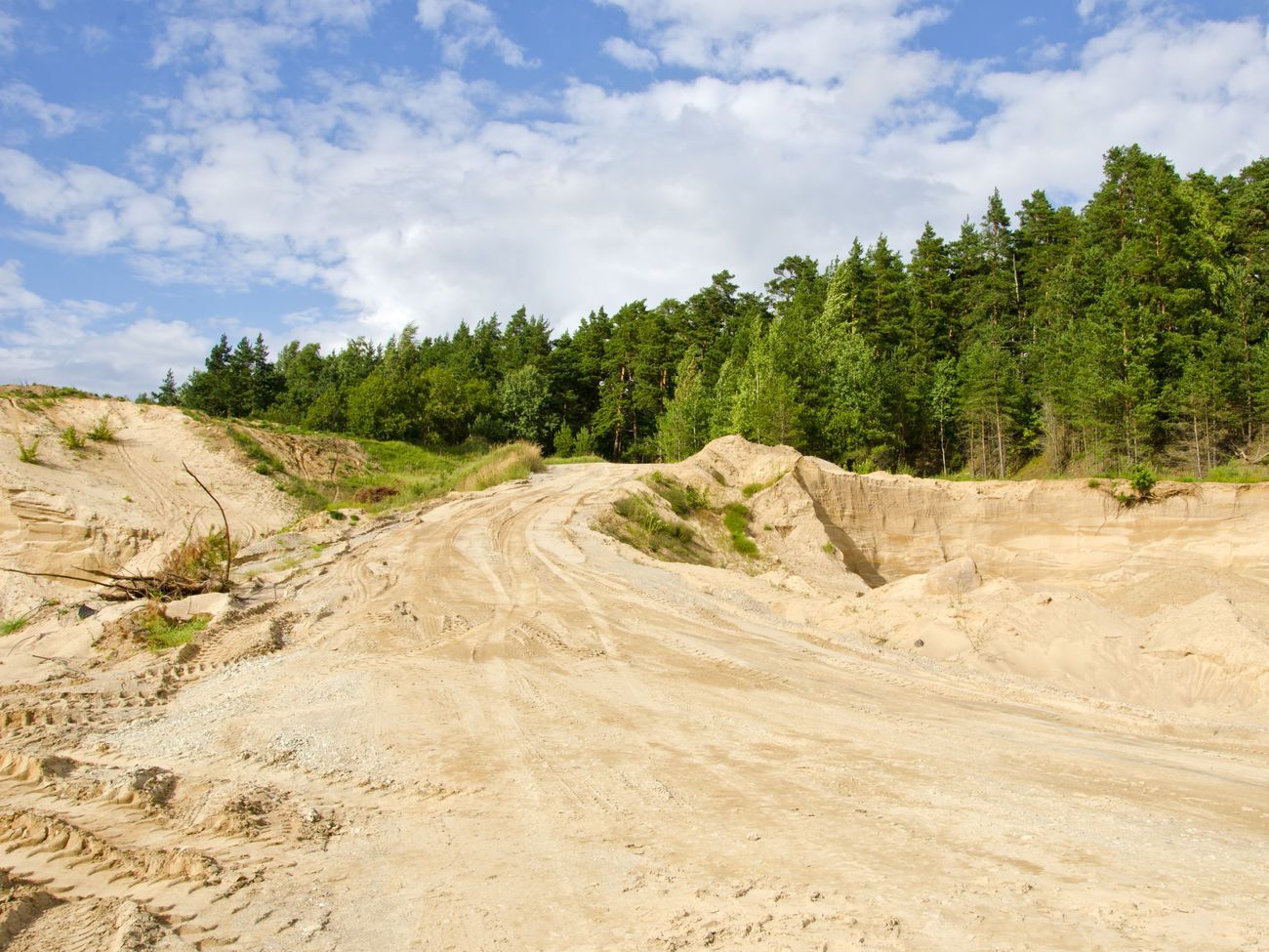Песчаные карьеры чреваты обвалами