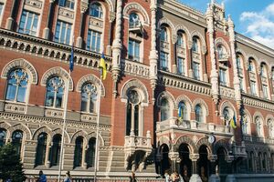 У квітні НБУ купив валюти на $678,8 млн, а продав на $44,5 млн