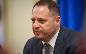 Єрмак запевнив, що у влади є план Б