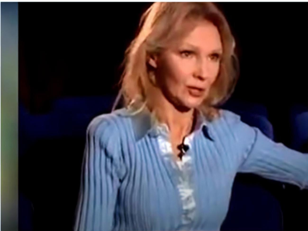 Паркина родилась в 1952 году в Риге