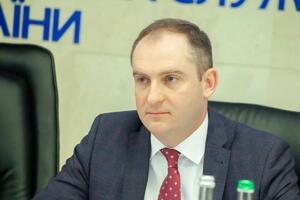 Верланов был уволен Кабмином с должности главы Госналоговой службы 24 апреля