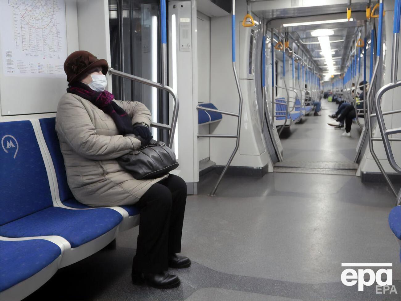 В московское метро будут пускать только пассажиров в масках