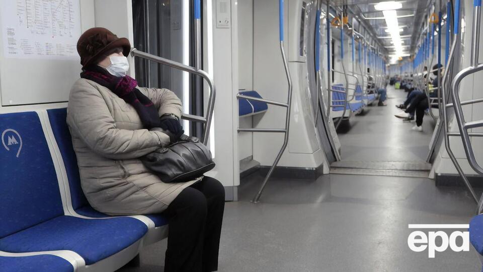 В московское метро будут пускать только пассажиров в масках
