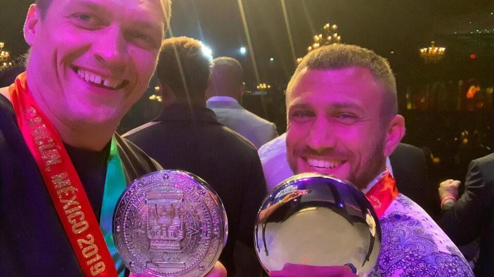 Усик і Ломаченко разом потрапили в розділ "Чистилище" сайта "Миротворець"