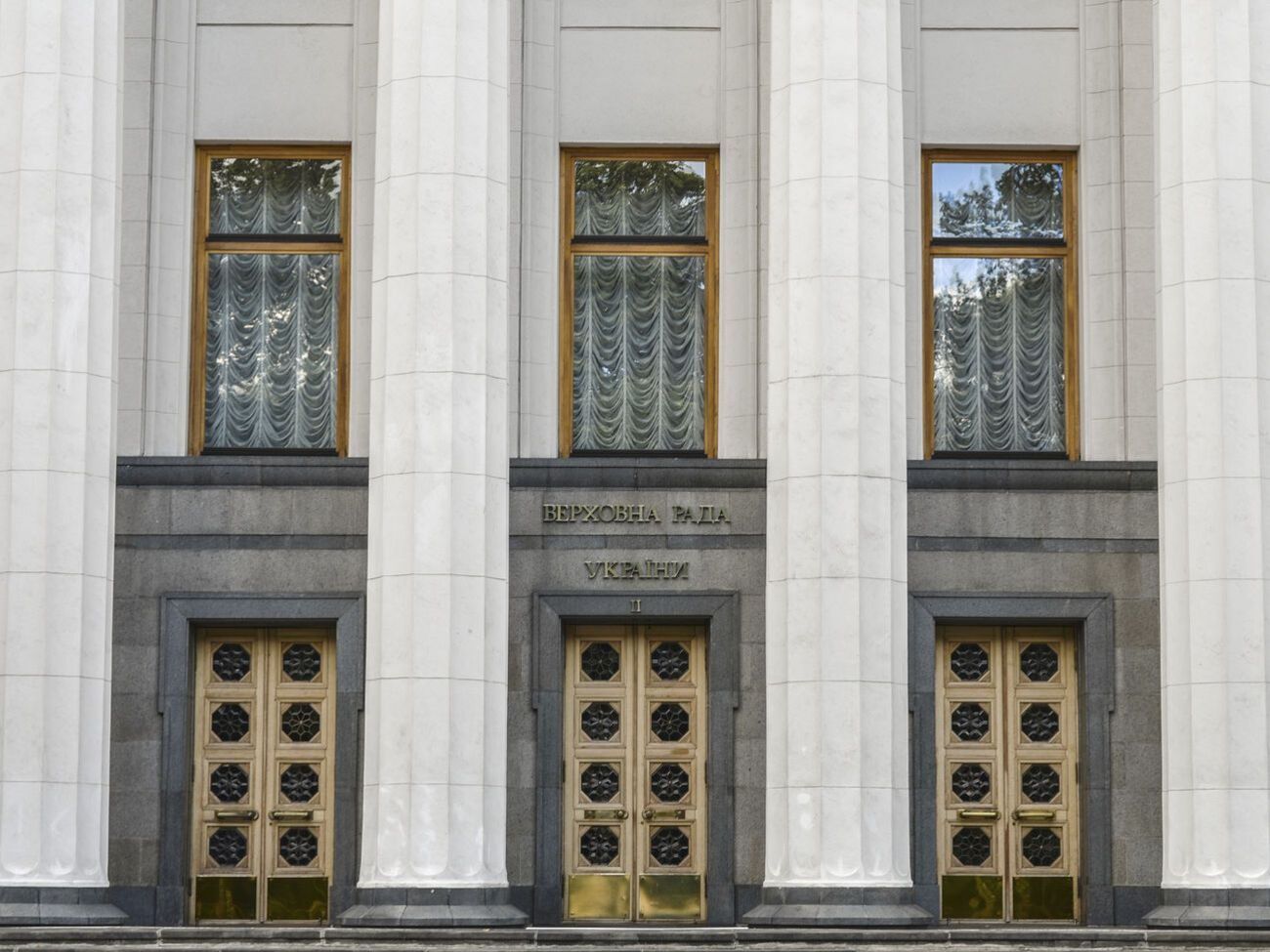 У разі ухвалення документа Рада дістане право ініціювати відставку окремих міністрів