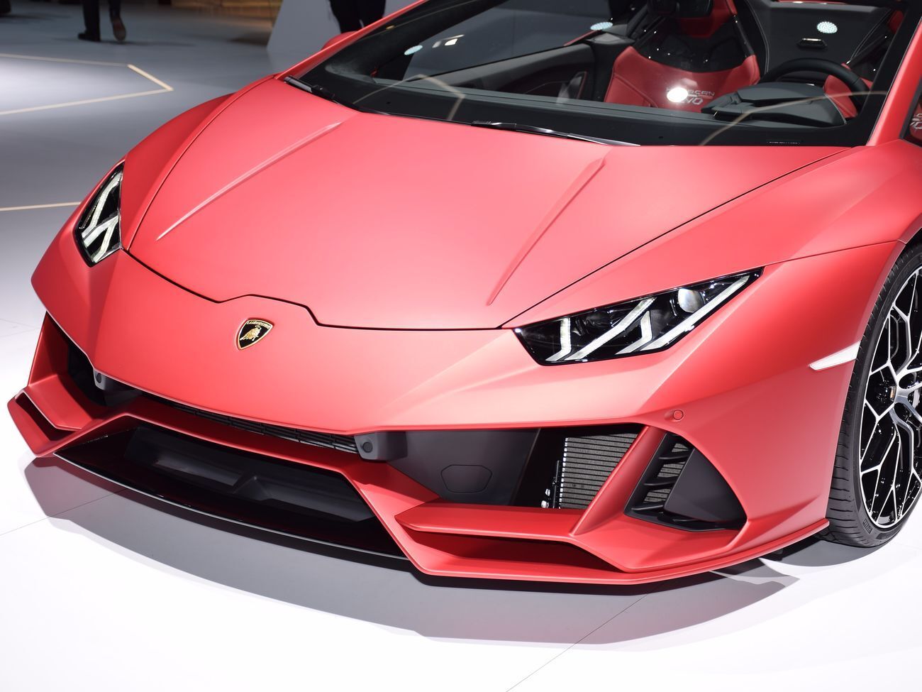 Ребенок хотел купить примерно такой автомобиль, но у него было с собой только $3