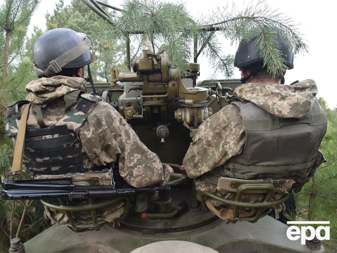Силы ООС уничтожили военный грузовик противника