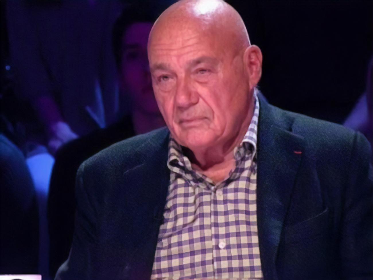 Познер назвав заяви Михалкова про чипування брехливими