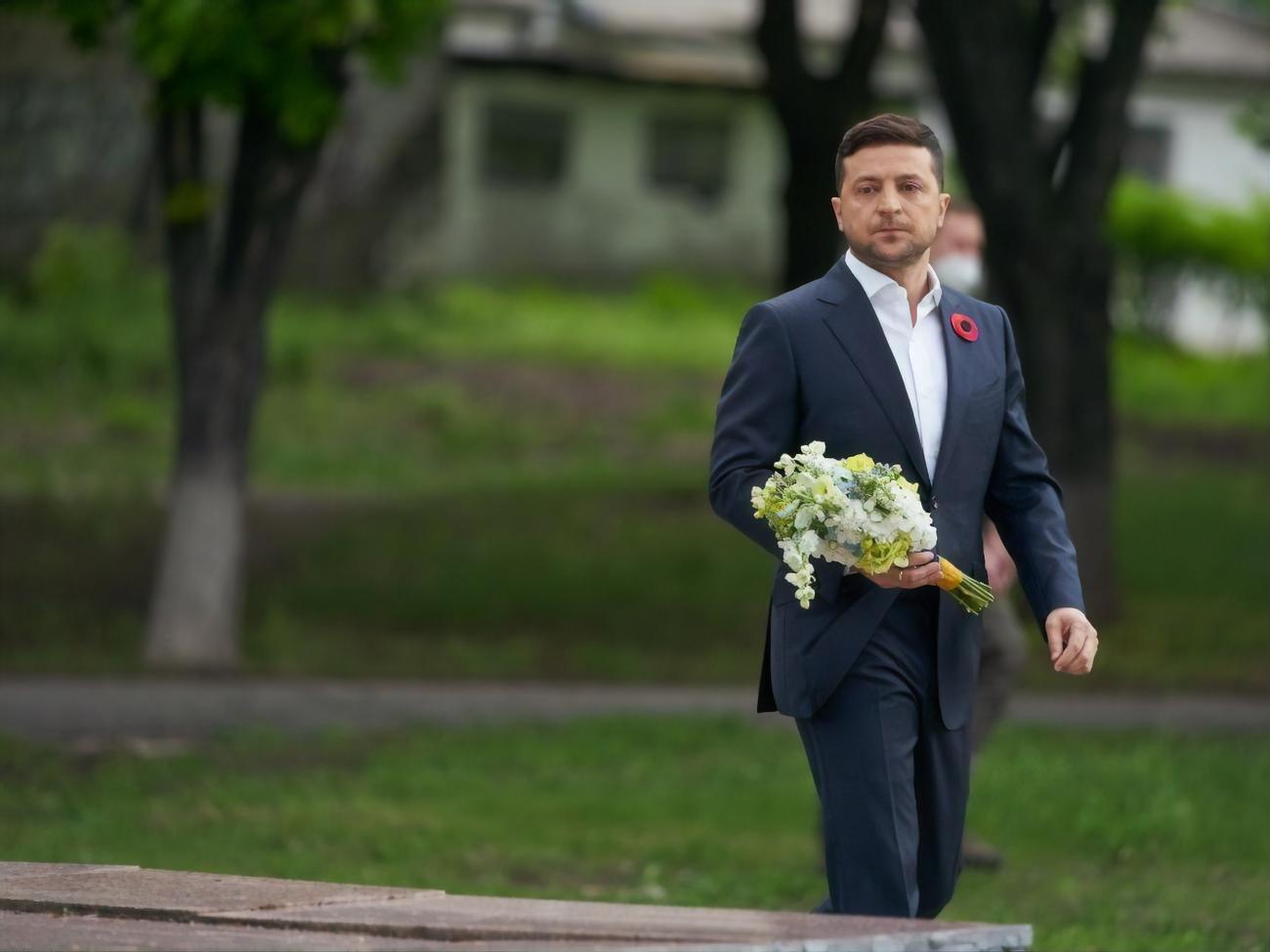 Зеленський прибув із робочою поїздкою в Луганську область