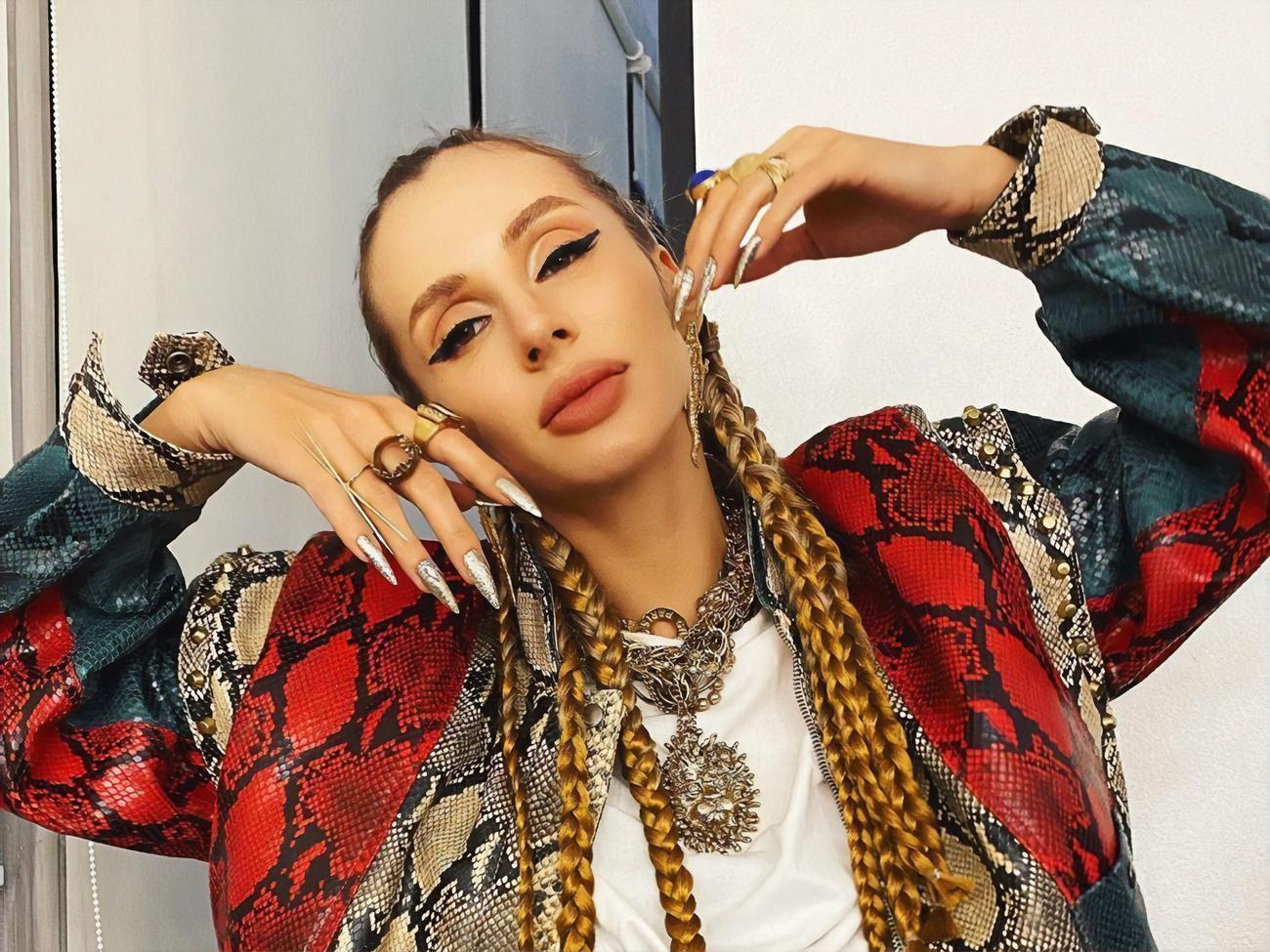 Loboda: Обожаю лошадей