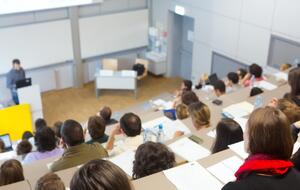 Творческие конкурсы и вступительные экзамены на места госзаказа будут проводиться с 1 по 12 августа