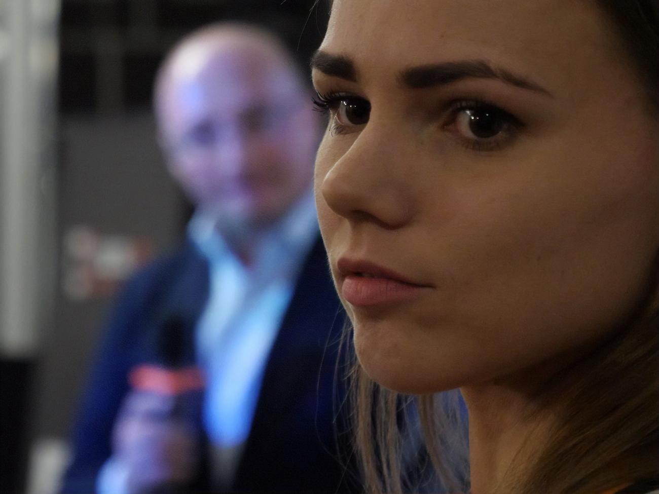 Бабінець повідомила, що вперше піде на допит через написаний народному депутату запит