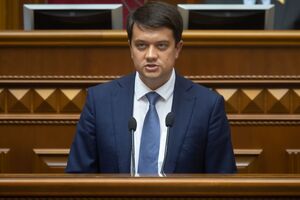 Разумков заявив, що банківський законопроєкт розглядають так швидко, як це можливо