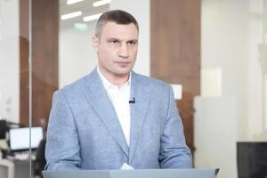 Кличко: На первом этапе учебные заведения мы не открываем