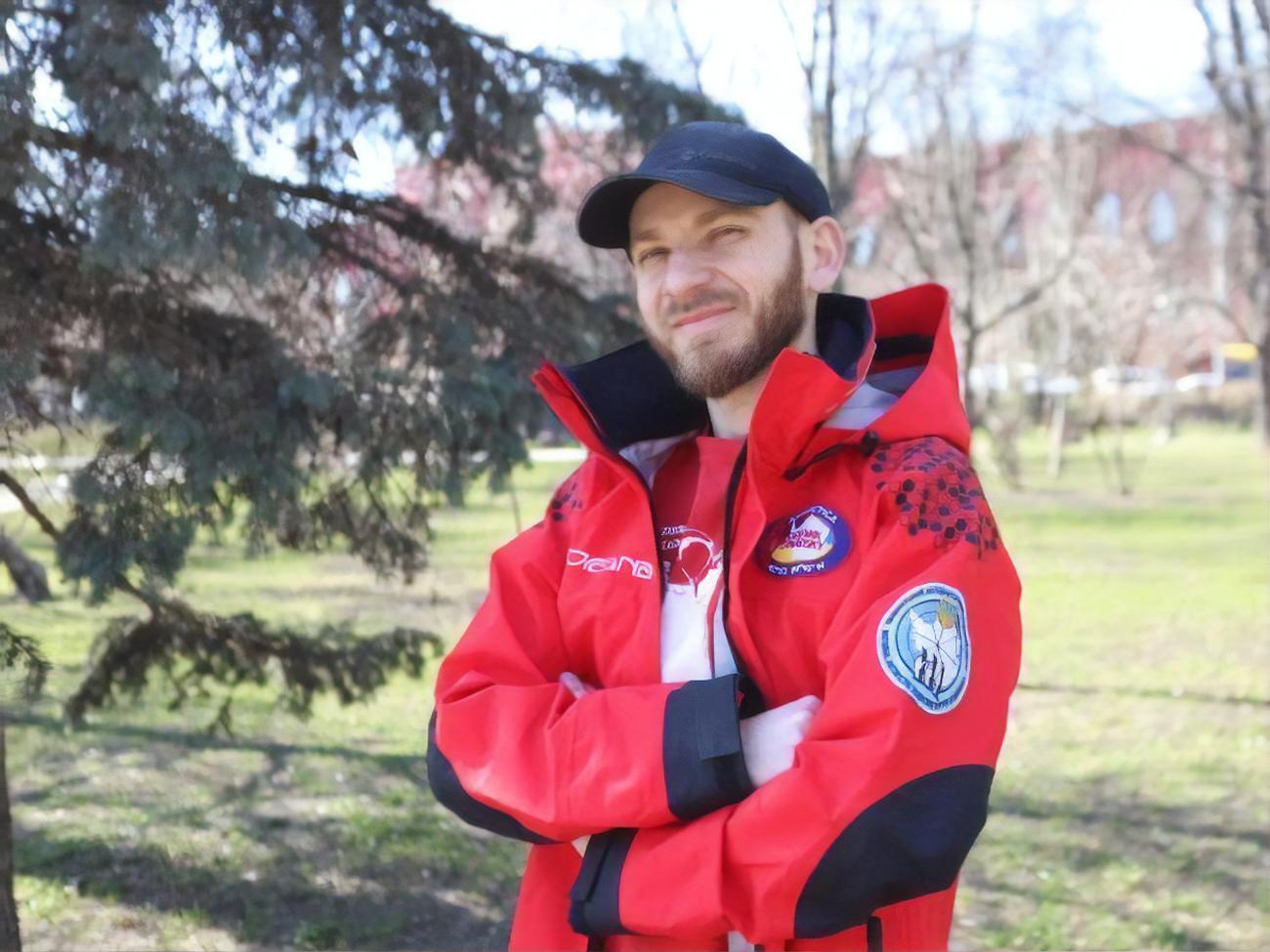 Омелянович был участником пяти украинских антарктических экспедиций