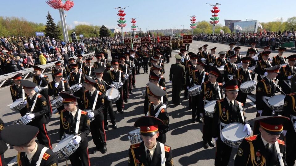 В Беларуси прошел парад Победы, несмотря на пандемию. Фоторепортаж