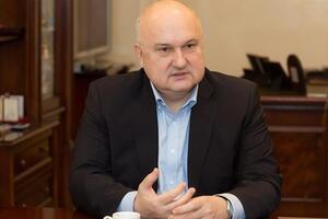 Смешко считает показательным пример Украины в вопросе "ядерного зонтика"