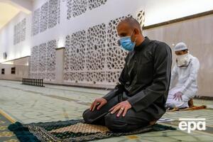 Кількість інфікованих у світі зростає