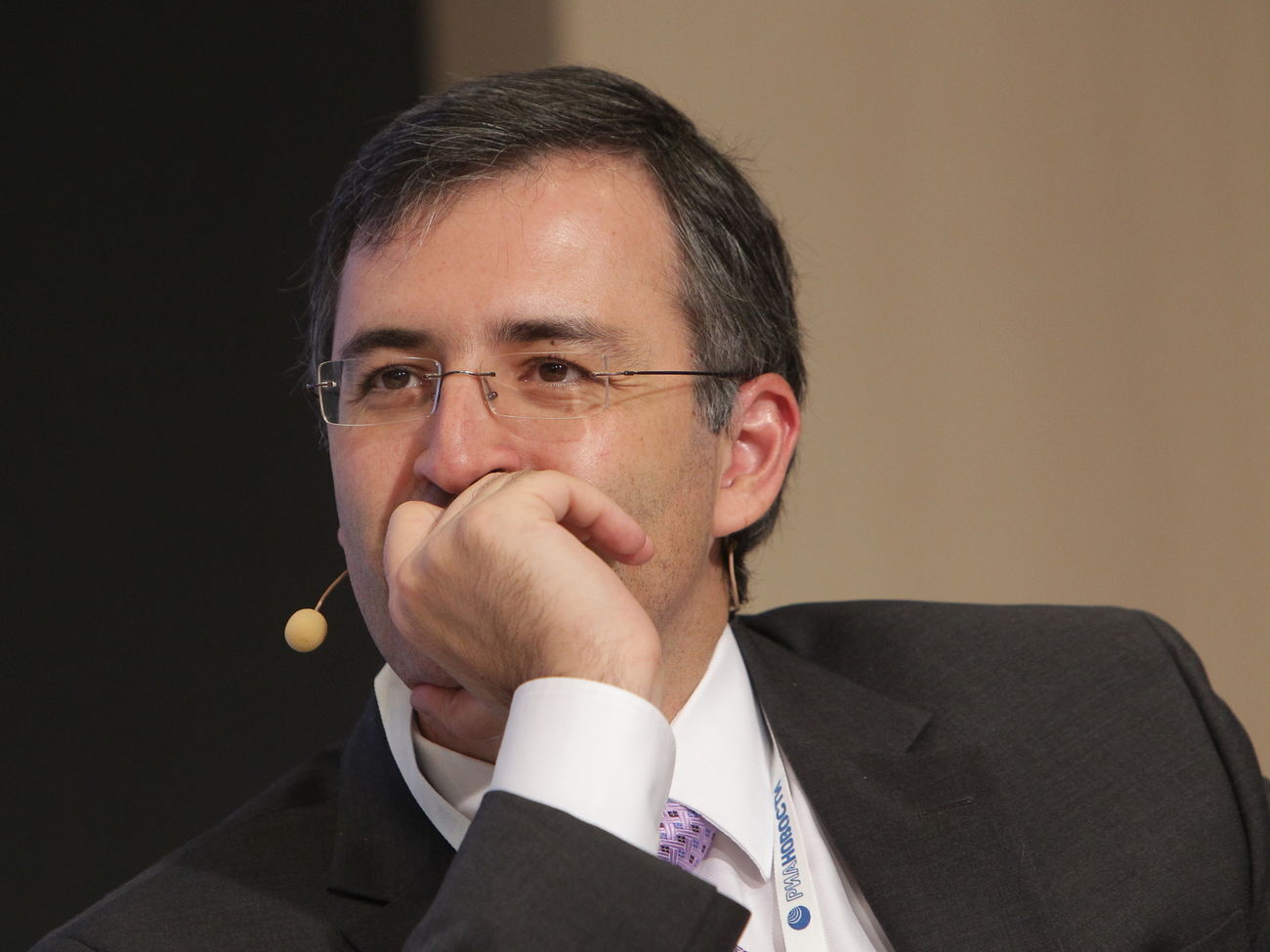 Гурієв із 2013 року живе у Франції