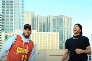 Anuel AA и Иглесиас спели дуэтом