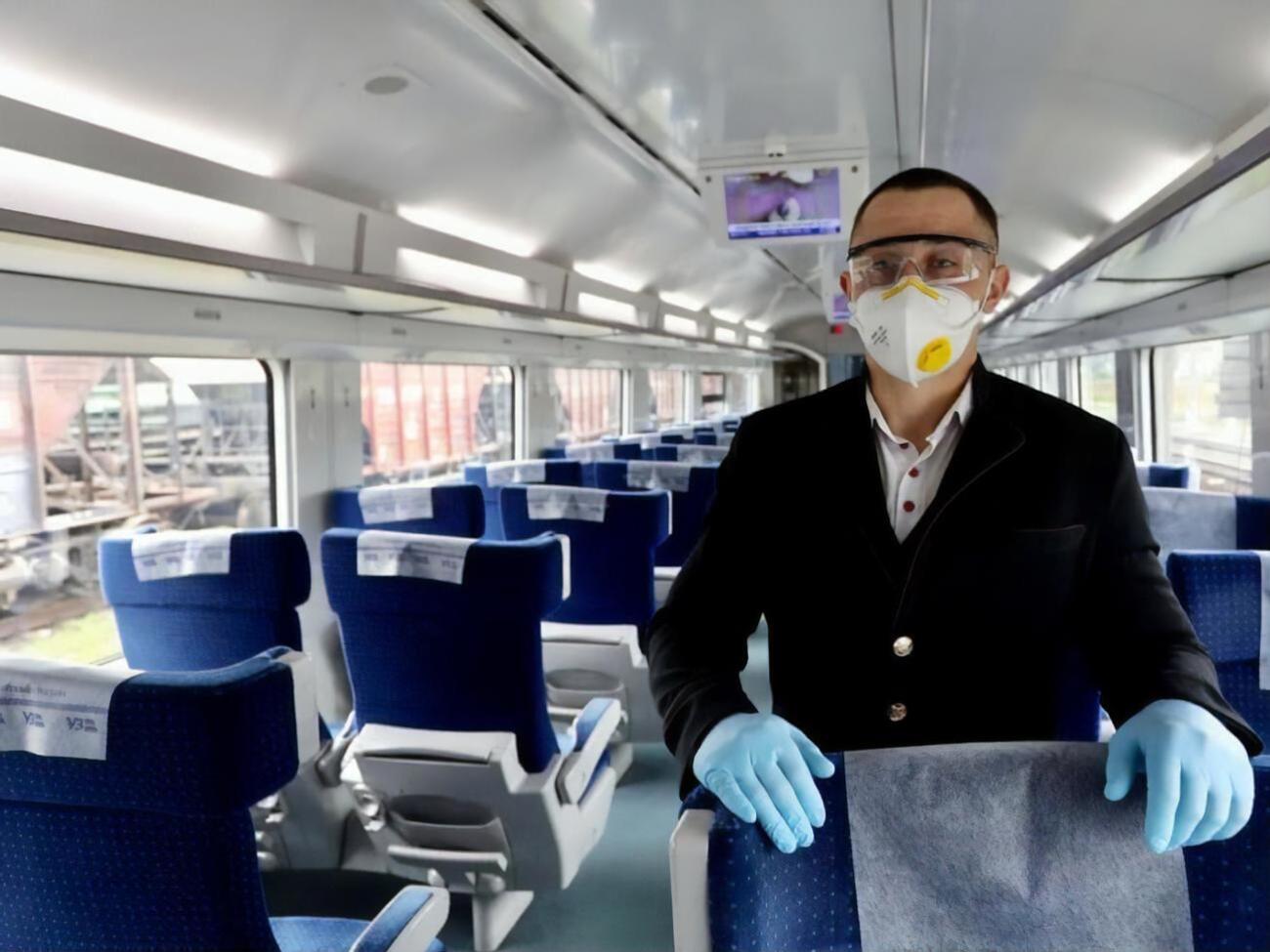 В 6.12 утра с вокзала Киев-Пассажирский отправился первый поезд после карантина сообщением Киев&nbsp;&ndash; Константиновка