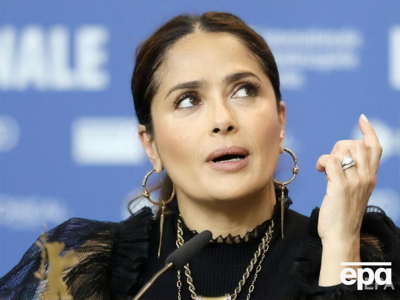 Хайек&nbsp;родилась в 1966 году в Мексике