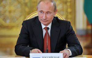 Путин говорил, что поправки в конституцию вносятся не для продления его полномочий