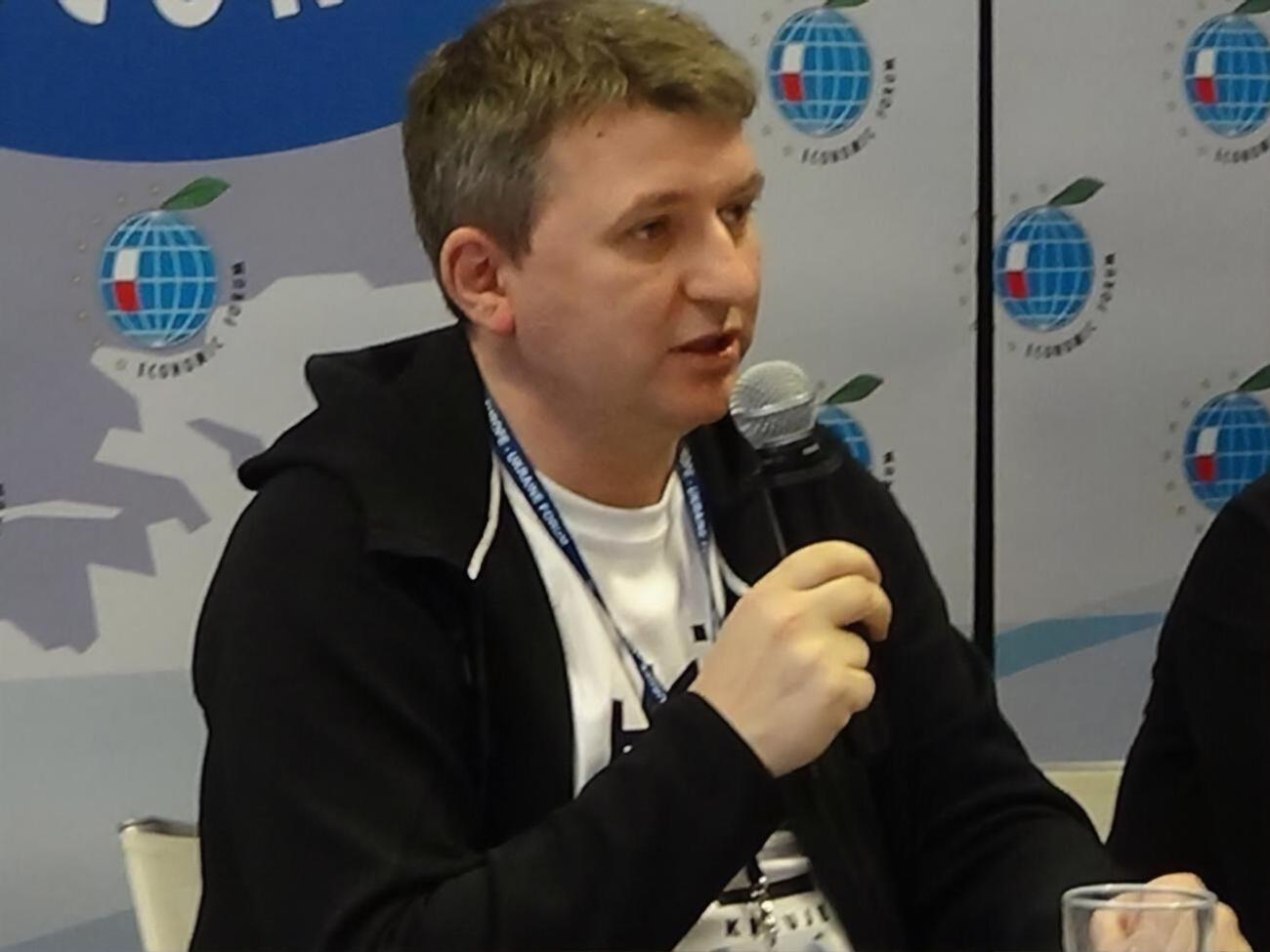 Юрій Романенко: Землю розпродадуть, заводи розпиляють, конструктори розбіжаться