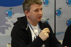 Юрій Романенко: Землю розпродадуть, заводи розпиляють, конструктори розбіжаться