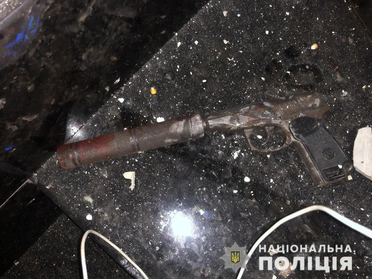 У задержанного изъяли оружие