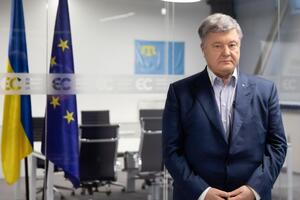 Порошенко: Они загнали себя в угол – попытку объявить подозрение президенту и действующему народному депутату должен делать исключительно генеральный прокурор
