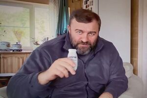 В апреле этого года в сети появился рекламный ролик Danone, в котором снялся Пореченков