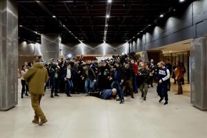 Ветеранів обвинувачують у тому, що вони "не втримали у вертикальному положенні ватного сепаратиста Сівоха", заявили в "Нацкорпусі"