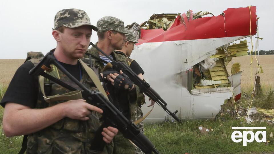 Boeing 777, летевший из Амстердама в Куала-Лумпур, сбили из "Бука" вблизи Тореза Донецкой области 17 июля 2014 года