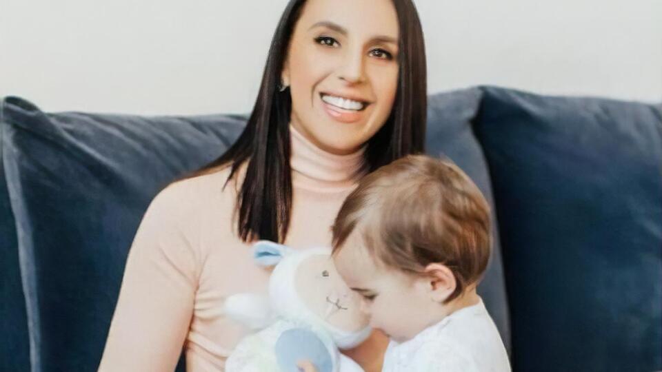 Джамала: Минуло 10 днів, син, якому два роки, знайшов мою срібну сережку у дворі!