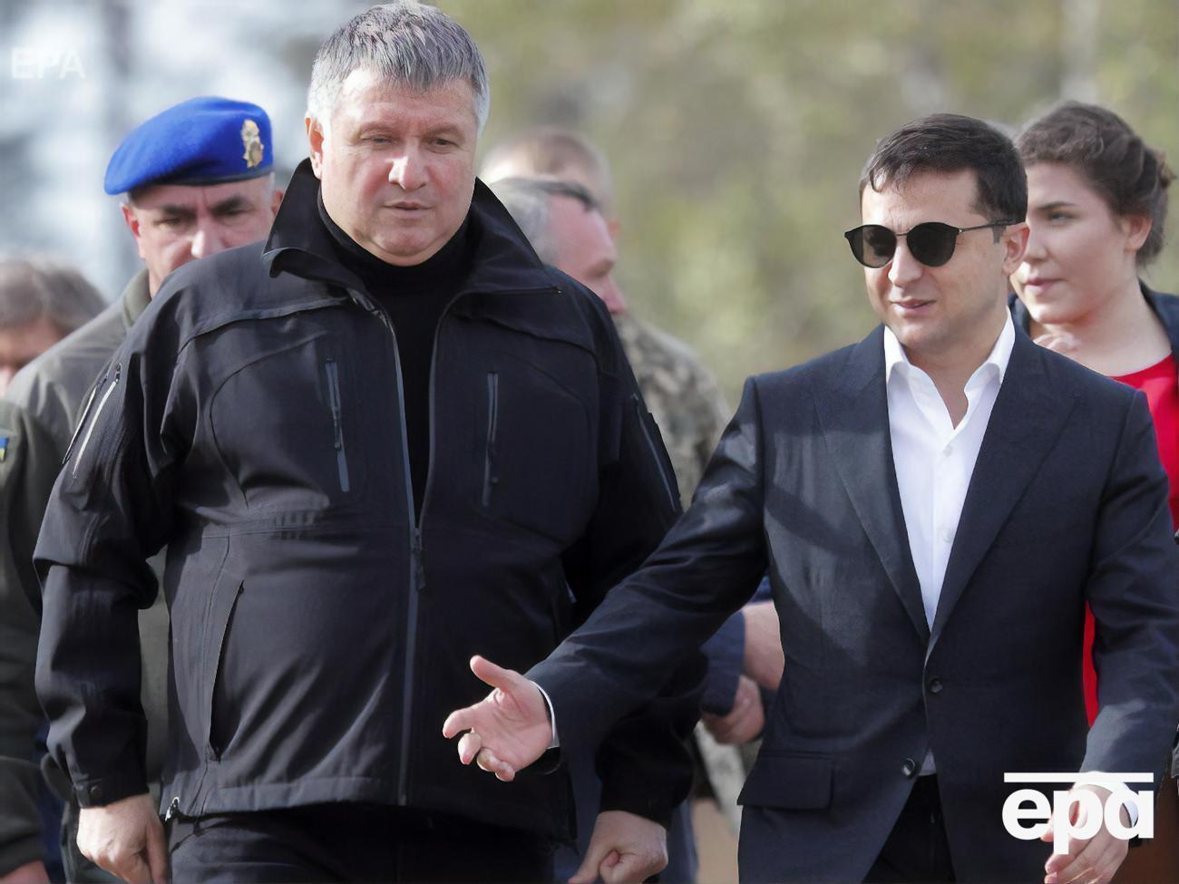 Зеленський запевняє, що не пропонував Авакову (ліворуч) посад під час передвиборчої кампанії