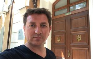 Владимир Горковенко: Можно только искренне порадоваться за Комарницкого, ведь как говорят: "Не имей сто рублей, а имей сто друзей"