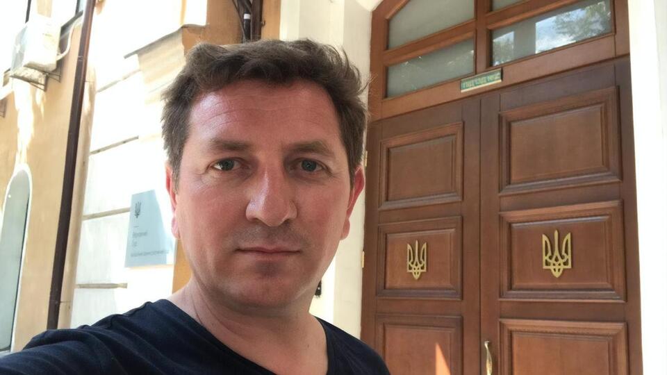 Владимир Горковенко: Можно только искренне порадоваться за Комарницкого, ведь как говорят: "Не имей сто рублей, а имей сто друзей"