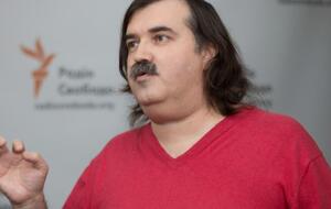 Ольшанский призвал украинцев финансово поддержать "Офис простых решений и результатов"