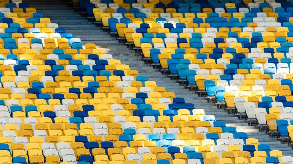 Чемпіонат України з футболу зупинили 17 березня через поширення коронавірусу