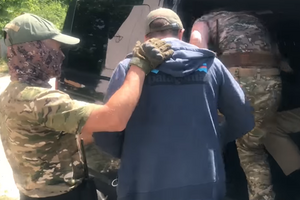 Окупанти стверджують, що затримані готувалися до підриву вибухового пристрою у Сімферополі
