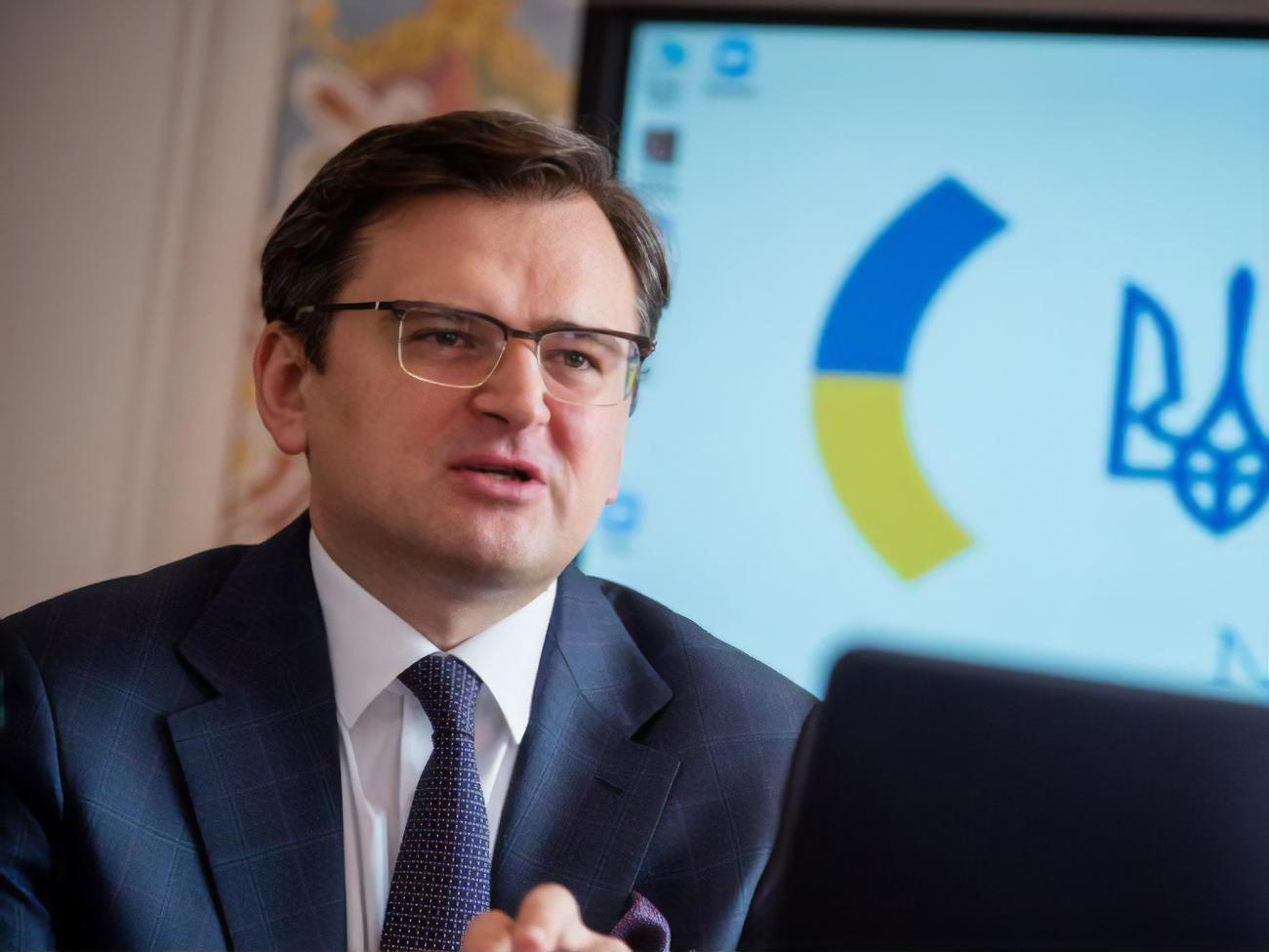 Кулеба: Подвійного громадянства не може бути з державою-агресором