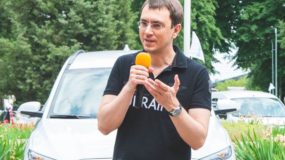 Омелян був міністром інфраструктури в уряді Гройсмана