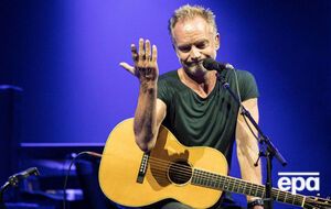 С 1984 года Стинг выступает как сольный артист