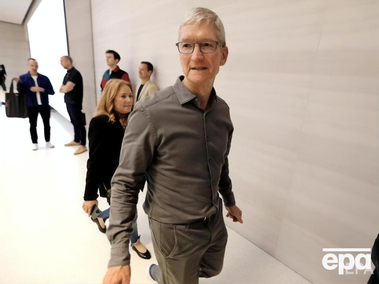 Кук зазначив, що Apple планує найняти велику кількість розробників із недопредставлених груп населення
