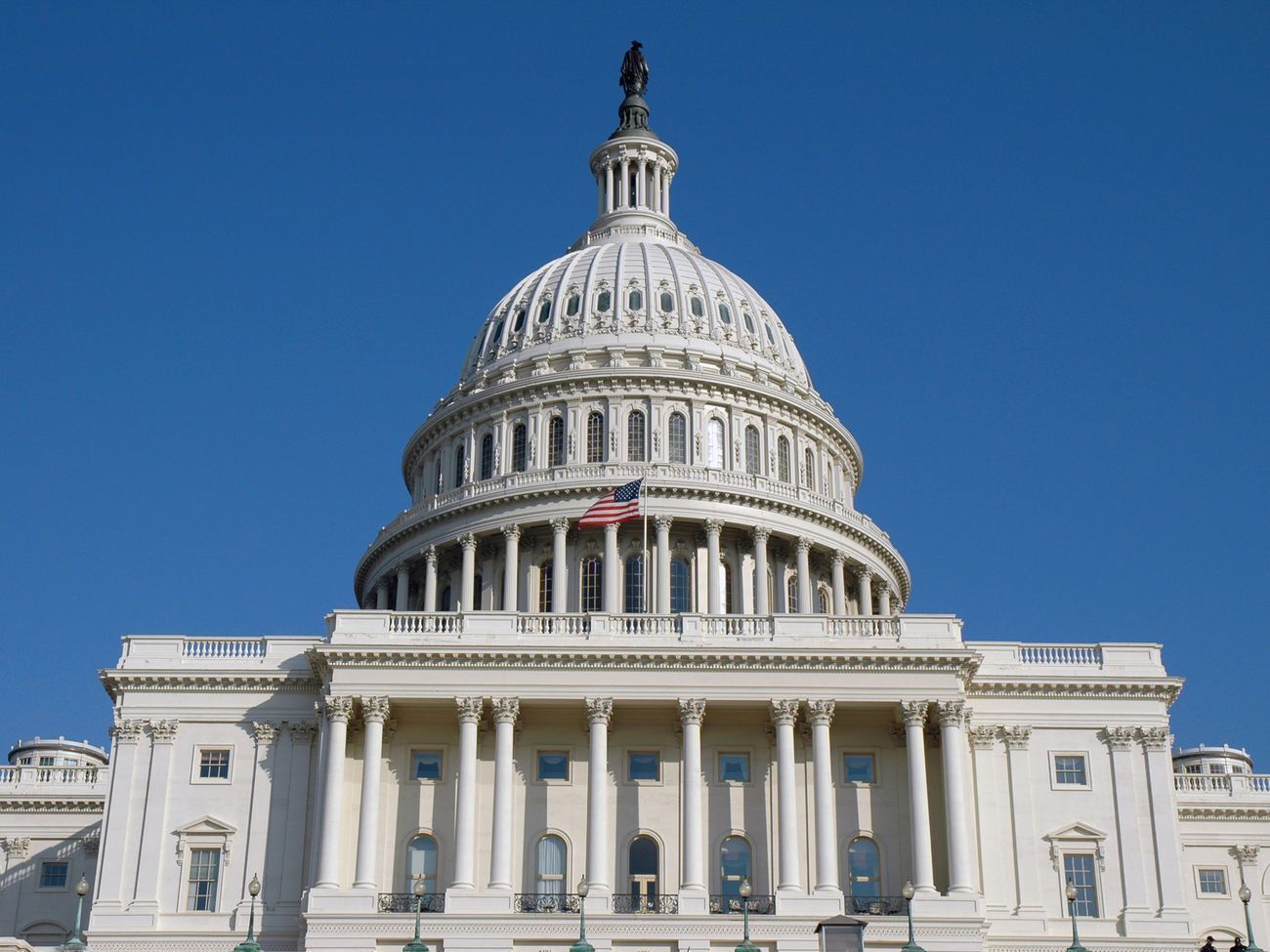 Трамп заявив, що "не буде навіть розглядати" питання про перейменування військових баз