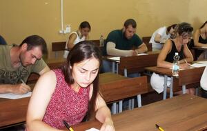 Усім, хто планує писати ЗНО і має підвищену температуру, доведеться взяти довідку в лікувальних установах або у сімейних лікарів