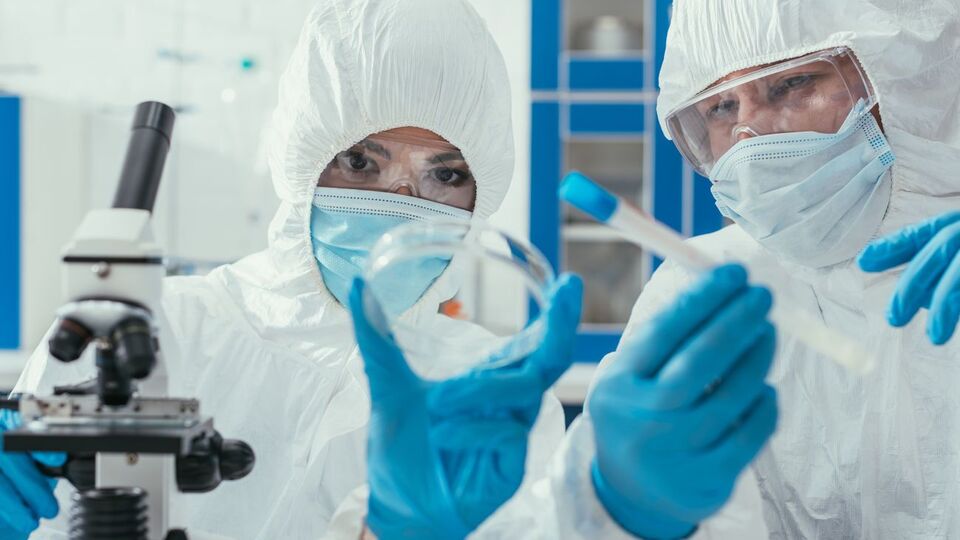 Загруженность больниц, а также количество лабораторных тестов на COVID-19 находятся в пределах допустимых норм во всех регионах Украины