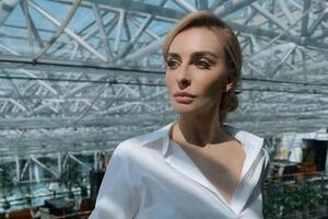 У травні 2017 року СБУ заборонила Варнаві в'їзд в Україну на п'ять років через відвідування окупованого Криму